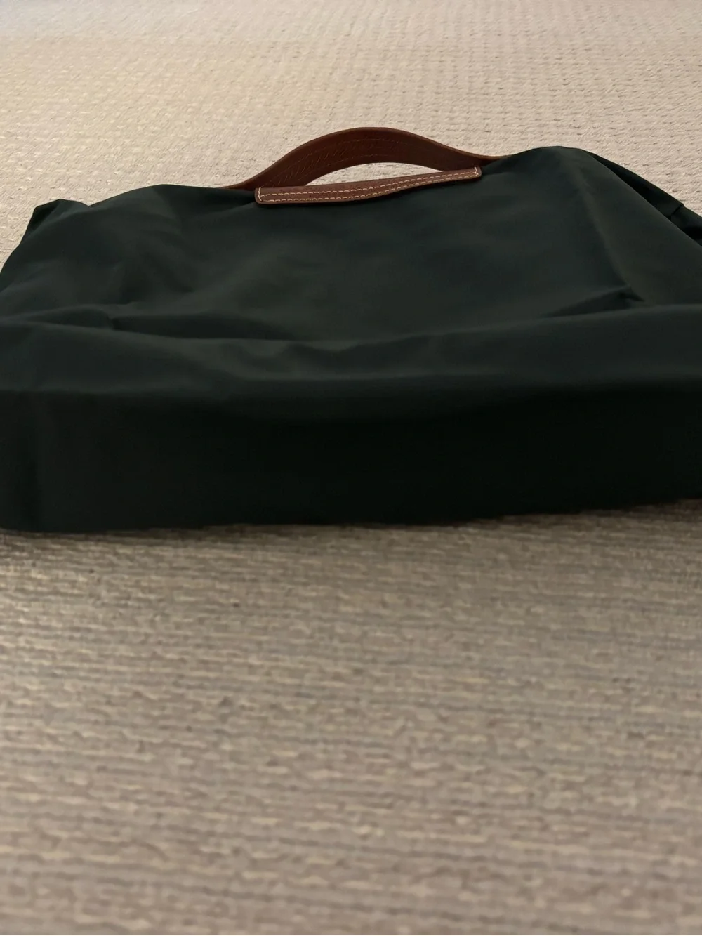 Longchamp Le Pliage Nylon Briefcase. Hunter Green with Brown Leather Handle